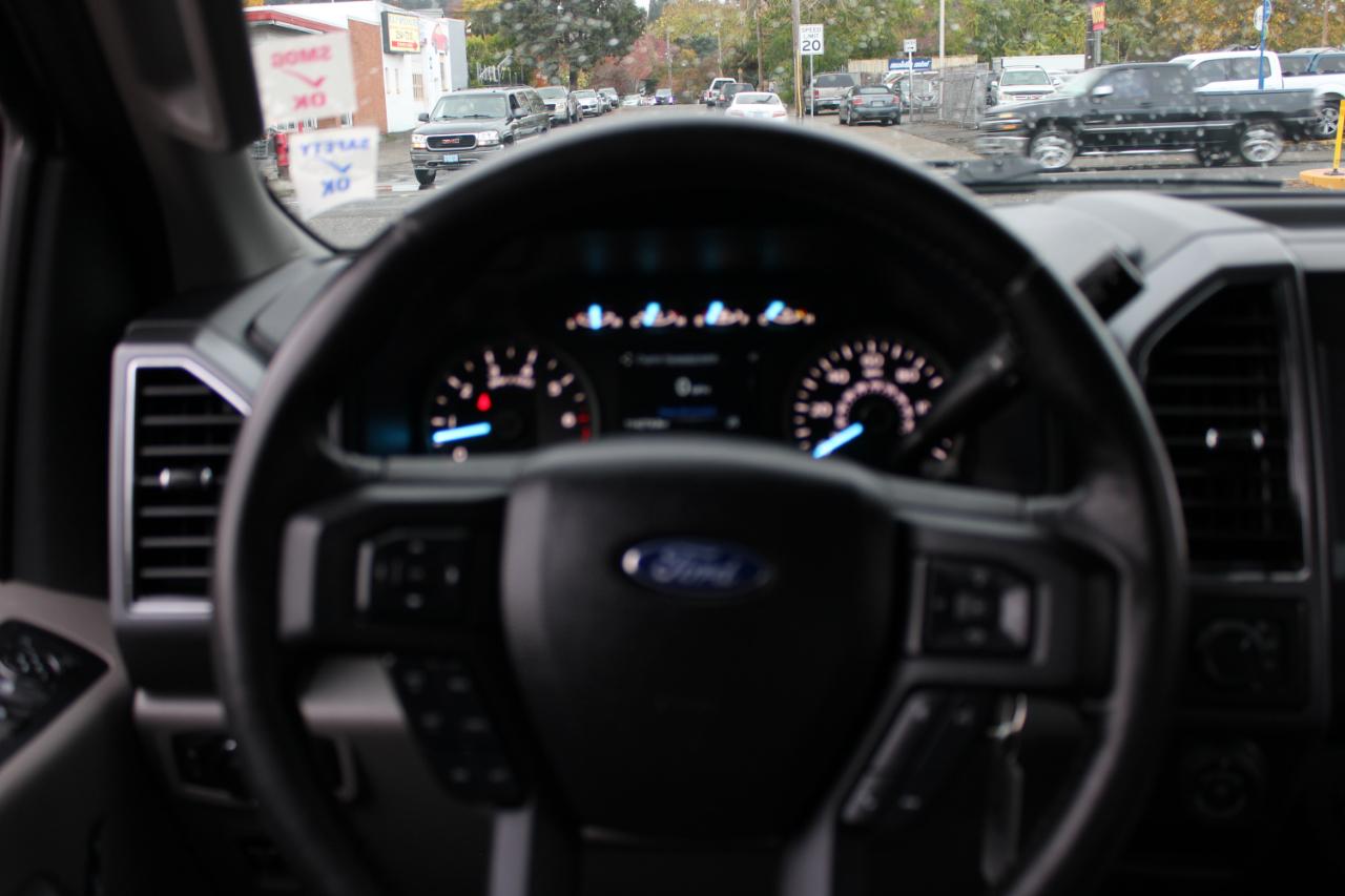 Ford F-150 SuperCrew 150" XLT 4WD 2019