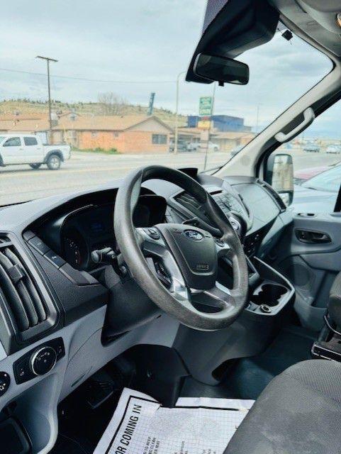 Ford Transit Passenger Wagon T-150 130" Med Roof XL Sliding RH Dr 2018