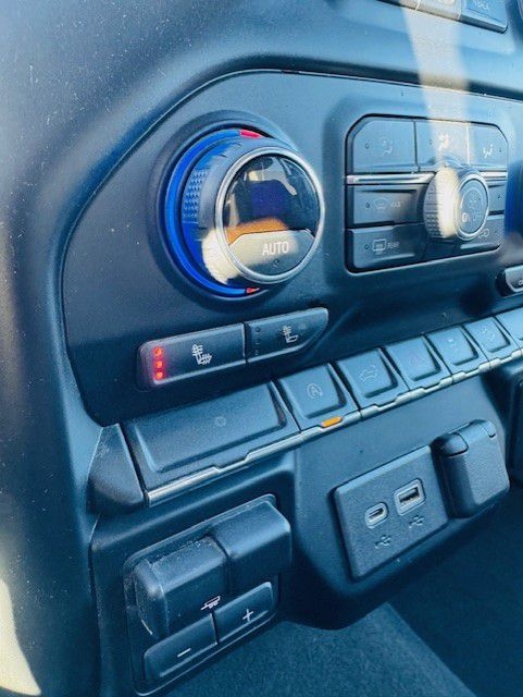 Chevrolet Silverado 1500 4WD Crew Cab 157" LT 2021