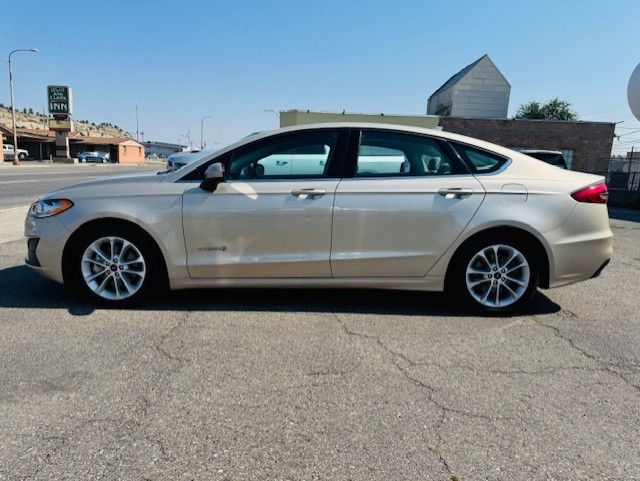 2019 Ford Fusion Hybrid SE FWD