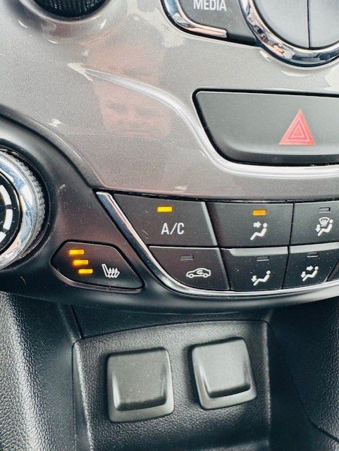 Chevrolet Cruze 4dr Sdn 1.4L LT w/1SD 2018 Chevrolet Cruze 4dr Sdn 1.4L LT w/1SD 2018