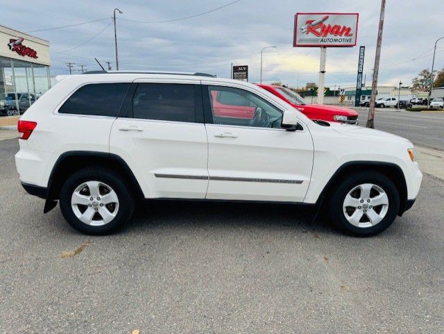 2012 Jeep Grand Cherokee 4WD 4dr Laredo