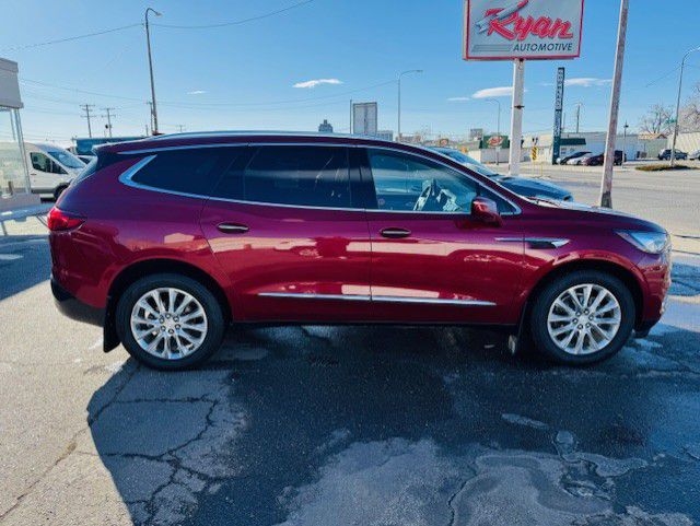 Buick Enclave AWD 4dr Essence 2021