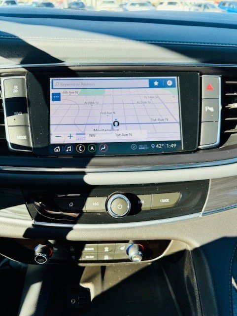 Buick Enclave AWD 4dr Essence 2021