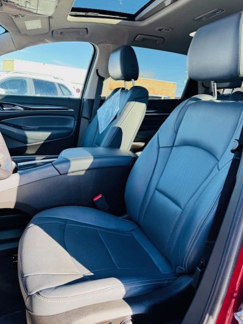 Buick Enclave AWD 4dr Essence 2021