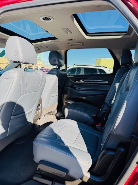 Buick Enclave AWD 4dr Essence 2021