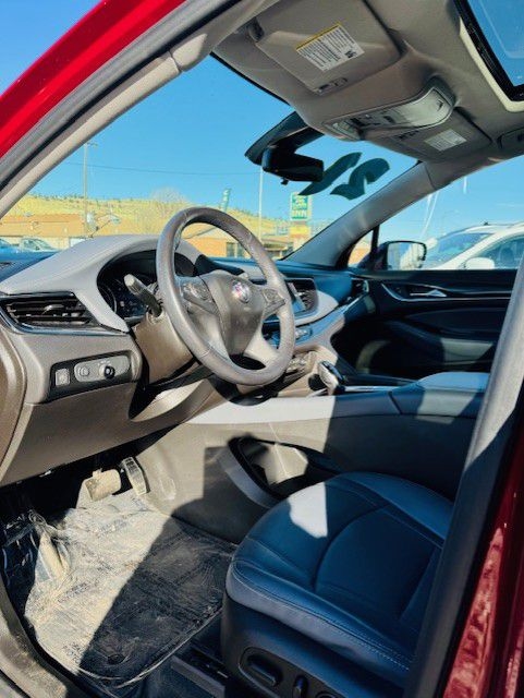 Buick Enclave AWD 4dr Essence 2021