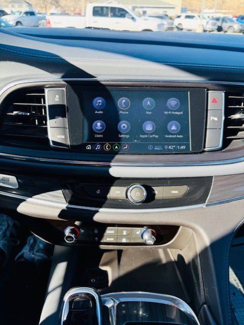 Buick Enclave AWD 4dr Essence 2021