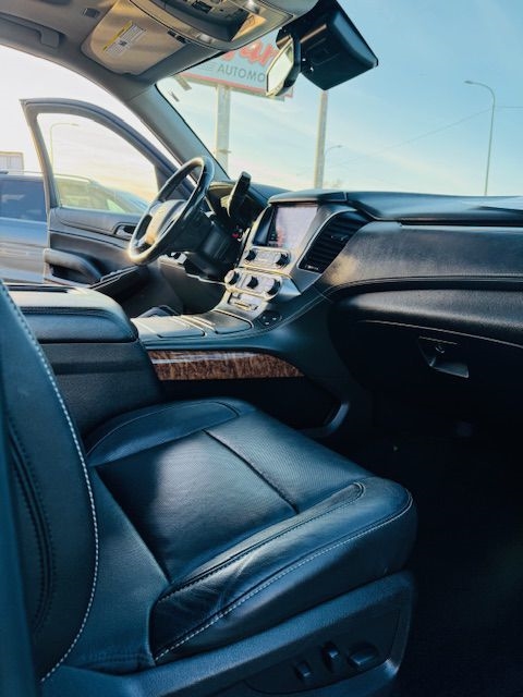 Chevrolet Tahoe 4WD 4dr Premier 2018