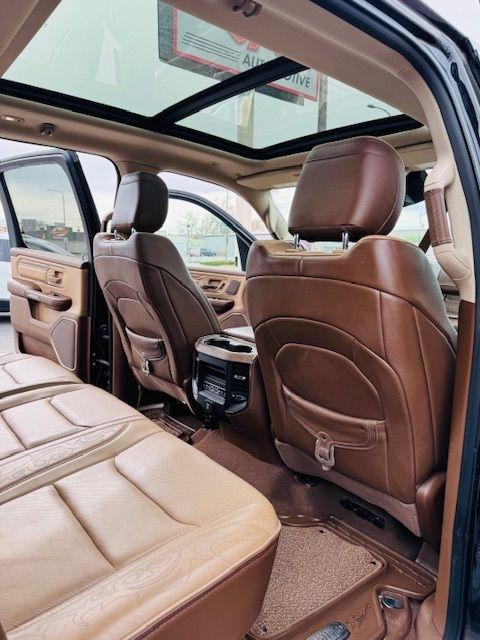 RAM 1500 Laramie Longhorn 4x4 Crew Cab 5'7" Box 2019