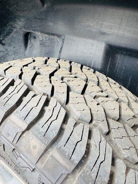 RAM 1500 Laramie Longhorn 4x4 Crew Cab 5'7" Box 2019