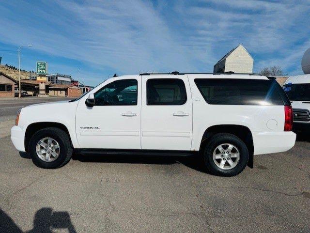 2013 GMC Yukon XL 4WD 4dr 1500 SLT