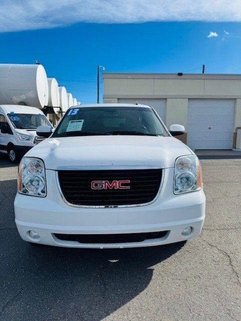 GMC Yukon XL 4WD 4dr 1500 SLT 2013