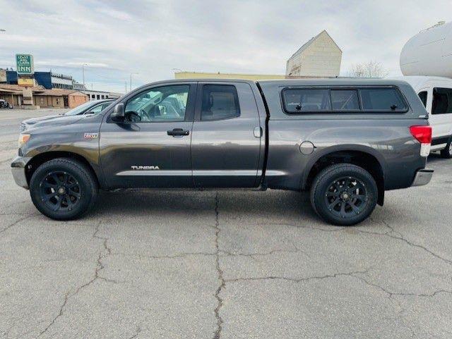 2011 Toyota Tundra 4WD Truck Dbl 5.7L V8 6-Spd AT (Natl)