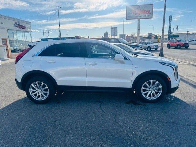 Cadillac XT4 AWD 4dr Luxury 2021
