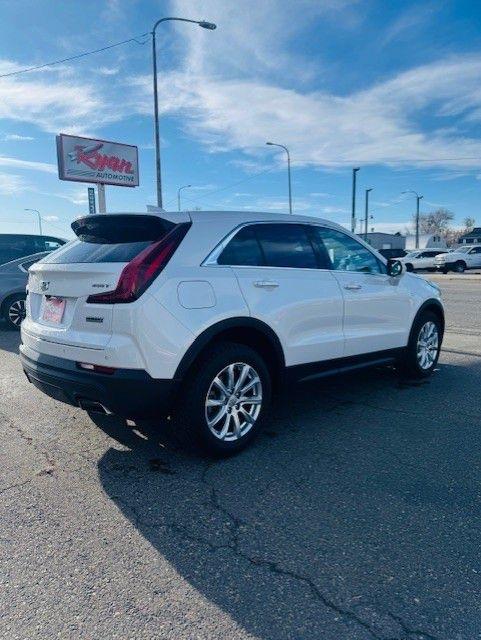 Cadillac XT4 AWD 4dr Luxury 2021