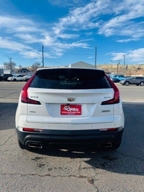 Cadillac XT4 AWD 4dr Luxury 2021