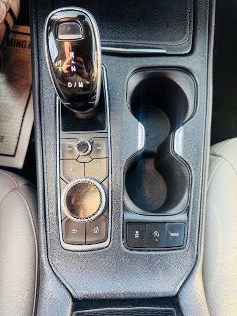 Cadillac XT4 AWD 4dr Luxury 2021