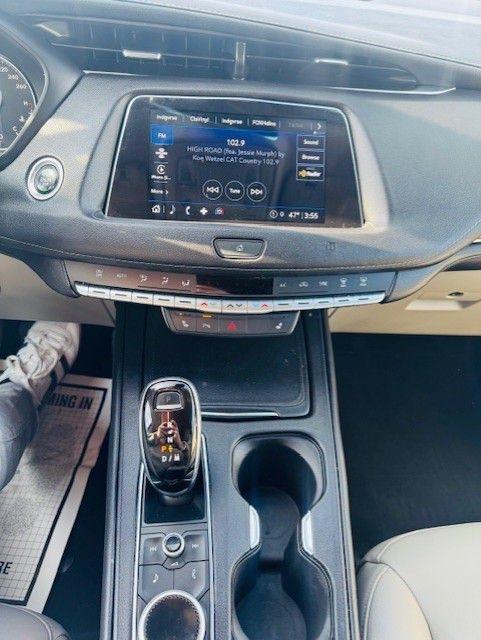 Cadillac XT4 AWD 4dr Luxury 2021
