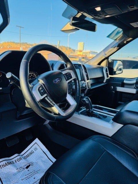 Ford F-150 Lariat 4WD SuperCrew 5.5' Box 2017