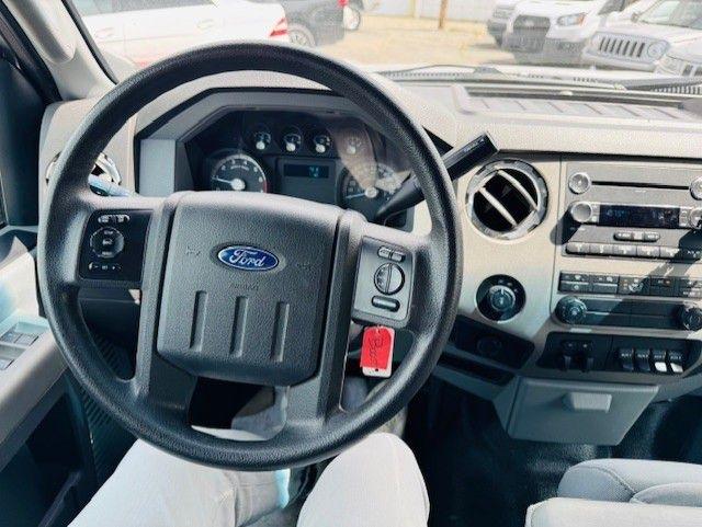 Ford Super Duty F-350 SRW 4WD Crew Cab 156" King Ranch 2012