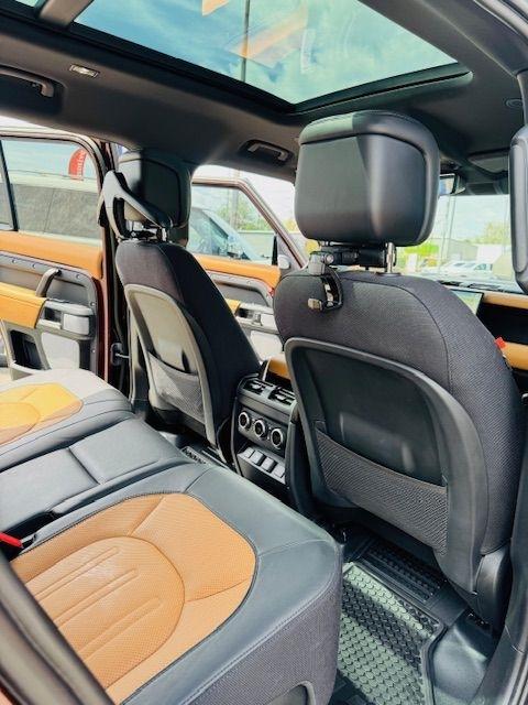 Land Rover Defender 130 X AWD 2023