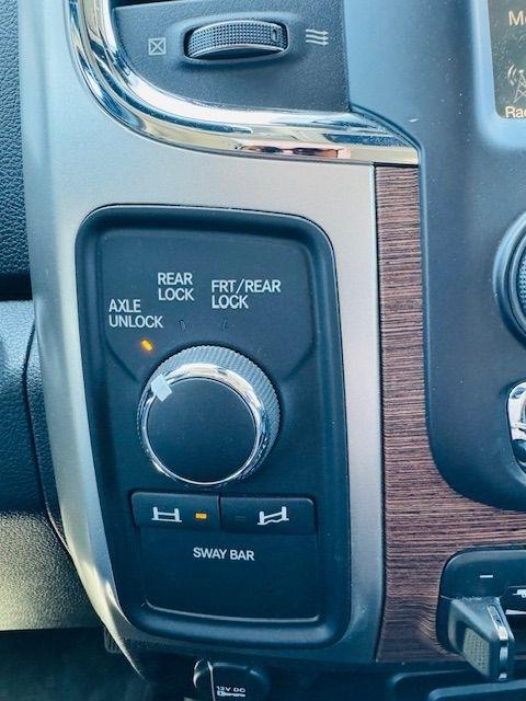 RAM 2500 4WD Crew Cab 149" Laramie Power Wagon 2016