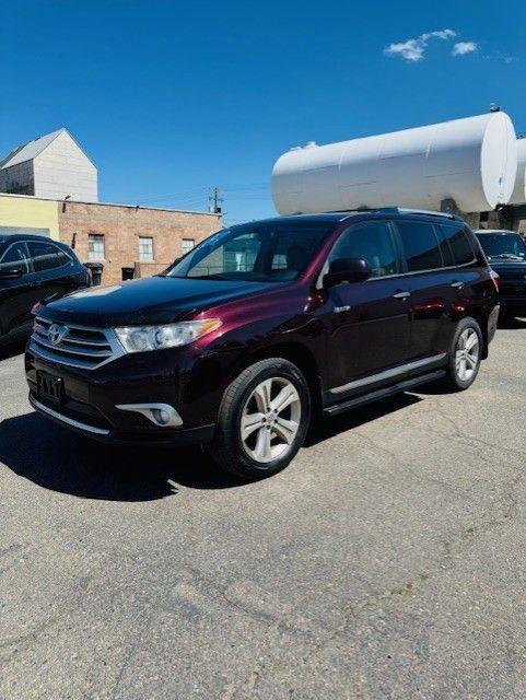 Toyota Highlander 4WD 4dr V6 Limited (Natl) 2012