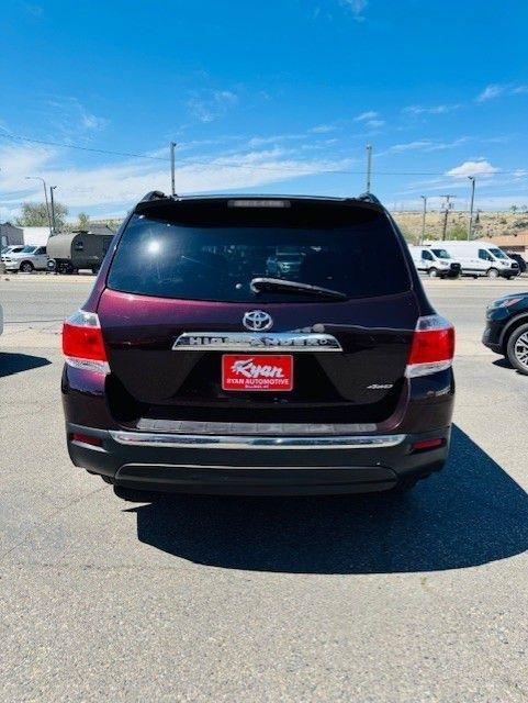 Toyota Highlander 4WD 4dr V6 Limited (Natl) 2012