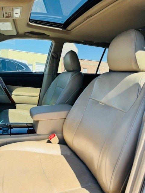 Toyota Highlander 4WD 4dr V6 Limited (Natl) 2012