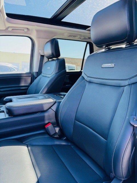 Ford Expedition Max Platinum 4x4 2025