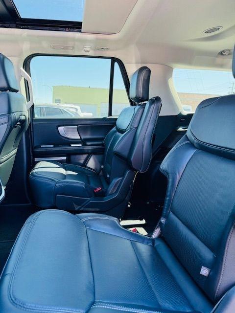 Ford Expedition Max Platinum 4x4 2025
