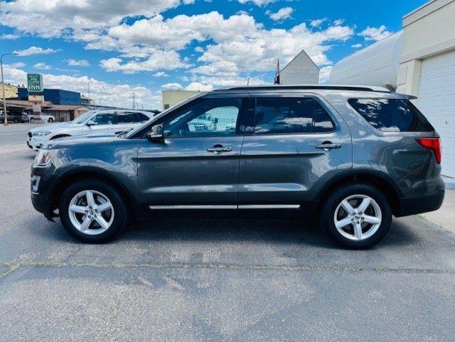2016 Ford Explorer 4WD 4dr XLT