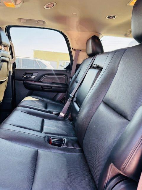 Cadillac Escalade AWD 4dr Premium 2013