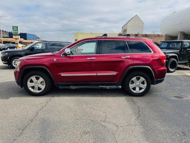 2013 Jeep Grand Cherokee 4WD 4dr Overland