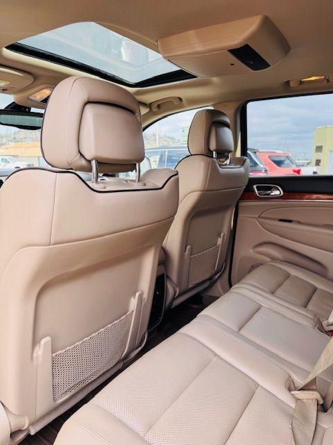 Jeep Grand Cherokee 4WD 4dr Overland 2013