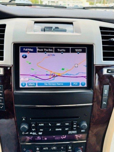 Cadillac Escalade AWD 4dr Base 2013