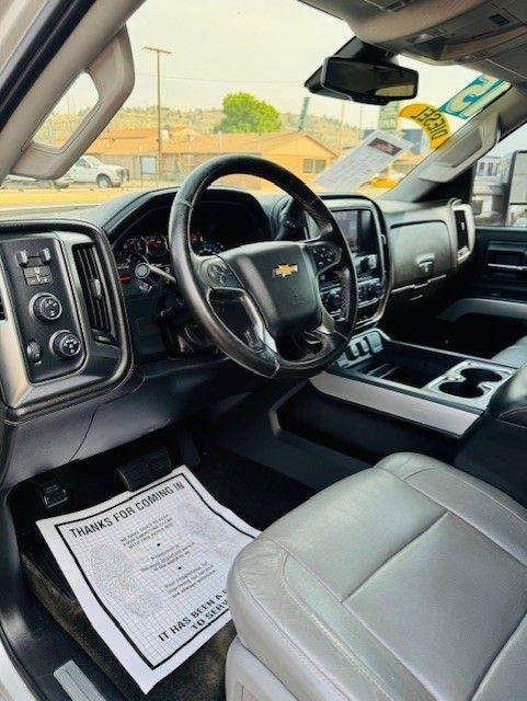 Chevrolet Silverado 2500HD Built After Aug 14 4WD Crew Cab 153.7" LTZ 2015