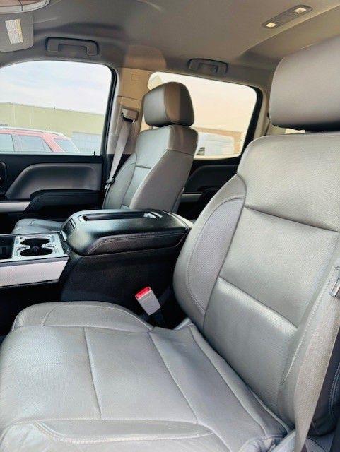 Chevrolet Silverado 2500HD Built After Aug 14 4WD Crew Cab 153.7" LTZ 2015