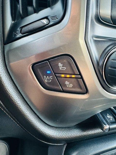 Chevrolet Silverado 2500HD Built After Aug 14 4WD Crew Cab 153.7" LTZ 2015