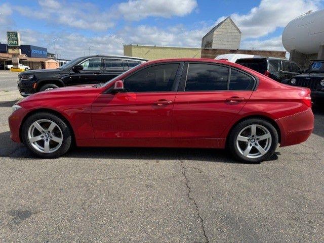 2013 BMW 3 Series 4dr Sdn 328i xDrive AWD SULEV South Africa