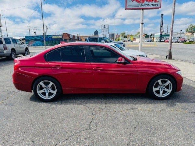 BMW 3 Series 4dr Sdn 328i xDrive AWD SULEV South Africa 2013