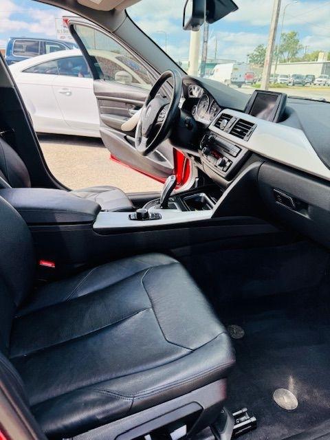 BMW 3 Series 4dr Sdn 328i xDrive AWD SULEV South Africa 2013