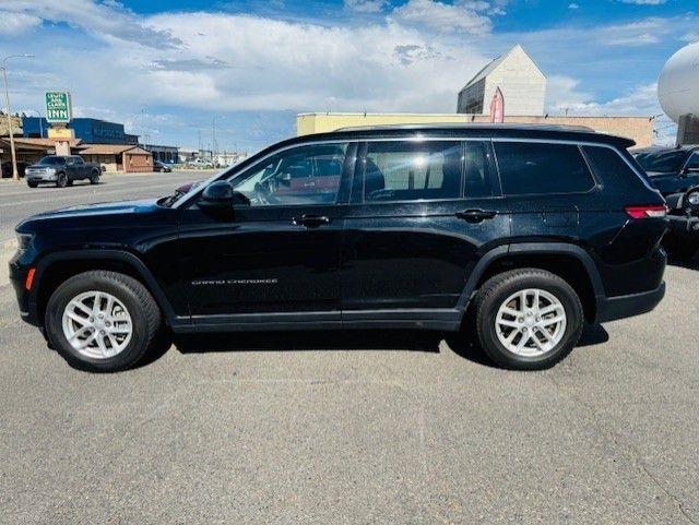 2023 Jeep Grand Cherokee L Laredo 4x4