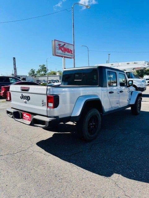 Jeep Gladiator Willys 4x4 2022