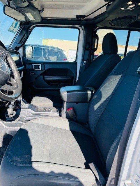 Jeep Gladiator Willys 4x4 2022
