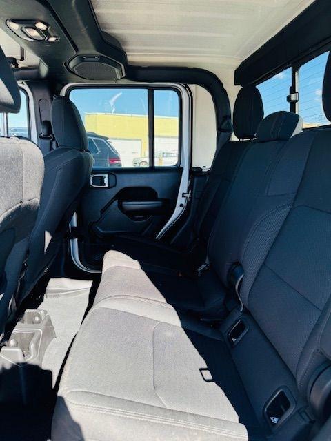 Jeep Gladiator Willys 4x4 2022