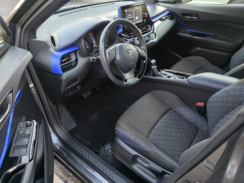 Toyota C-HR XLE 2021
