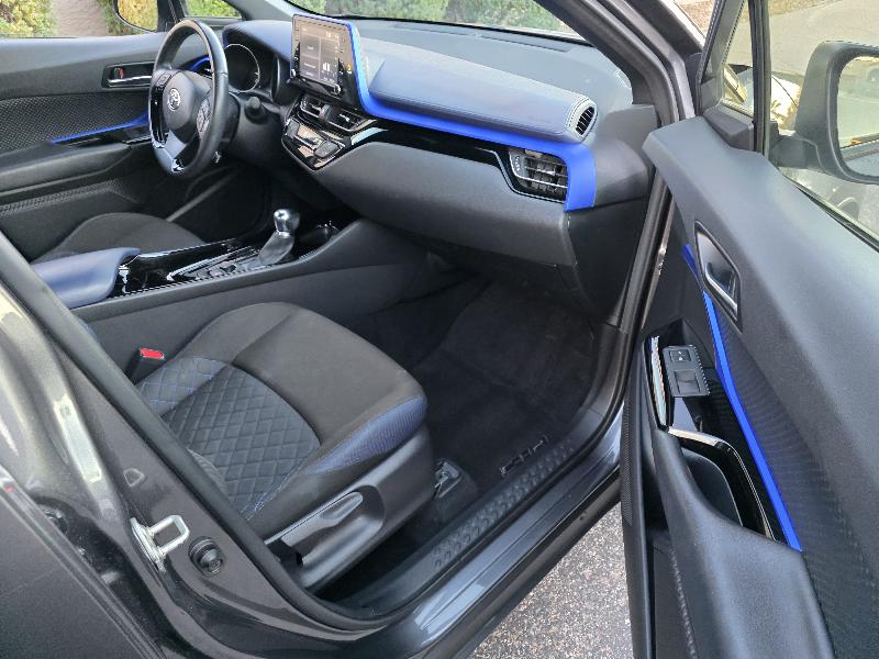 Toyota C-HR XLE 2021