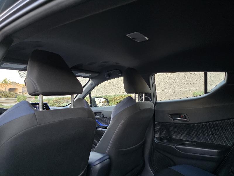 Toyota C-HR XLE 2021